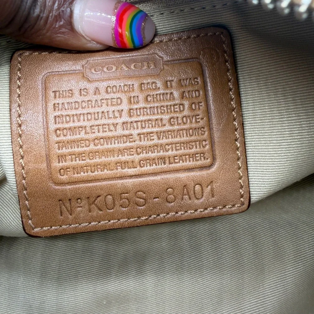 Coach Vintage Y2K 2005 Tan Leather Soho Small Hobo Bag 8A01